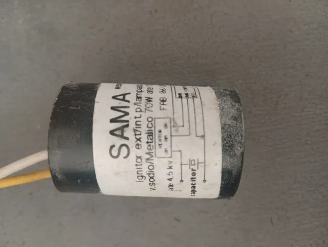 Ignitor eletrônico para lâmpada a Vapor até 70W