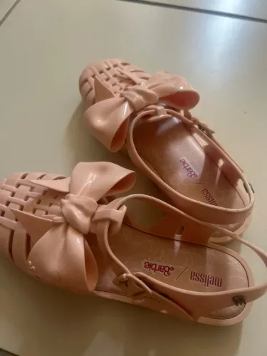 Belíssima Melissa laço n 35