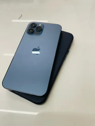 Vendo iPhone 12 Pro 128 gigas tudo funcionando