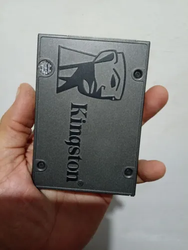 Vendo SSD. KINGSTON.240GB. novo