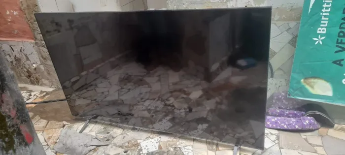 Televisão de 85 polegadas 
