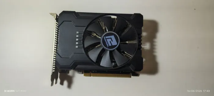 ? Placa de vídeo RX 550 Powercolor ?