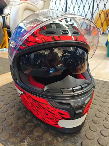 Capacete KYT Striker 2
