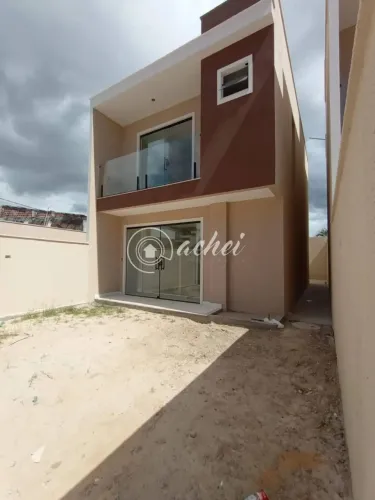 Casa à venda em condomínio fechado