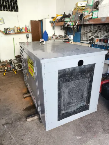 Gerador Stemac 105 KVA motor MWM 4 cilindros série 10