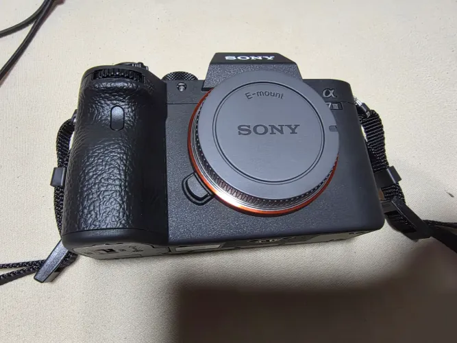 Camera Full Frame Sony Alfa 7III