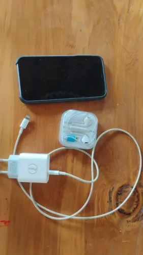 iPhone 11, 64GB, saúde da bateria 92% único dono