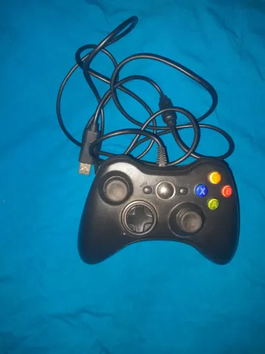Controle Xbox360 com fio