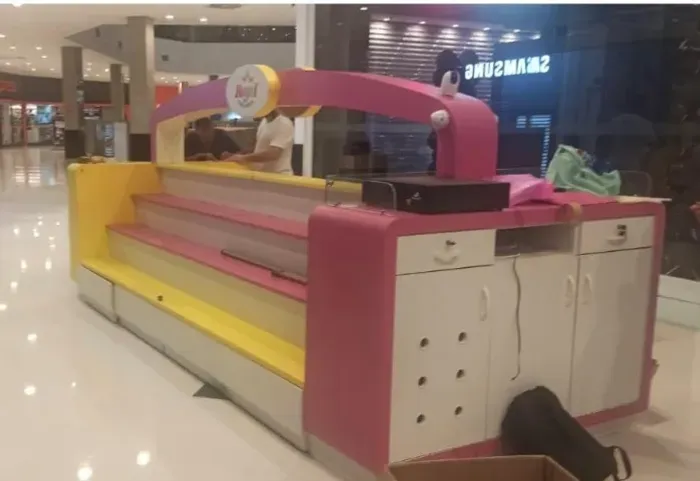 Quiosque Para Shopping e Galerias a Venda Completo em otimo estado