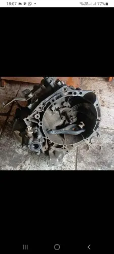 Vendo caixa de marcha do peugeot/clio 