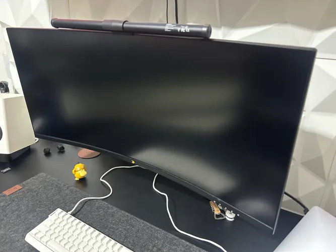 monitor KBM 34 ultrawide 180hz
