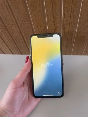 iPhone XS 64 GB 