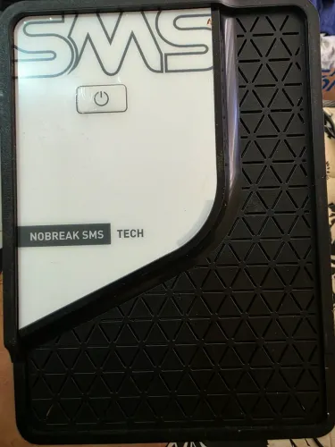 Nobreak Sms Tech 1200va Bivolt/115v 8 Tomadas Preto