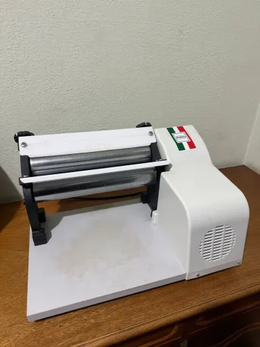 Laminador de massa