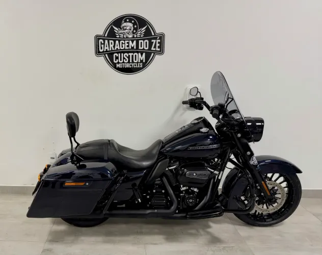 Harley Davidson road king special 