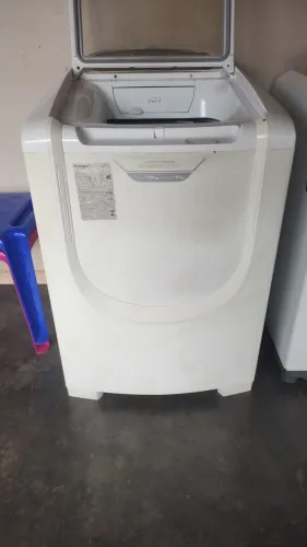 Máquina de lavar Eletrolux 15kg