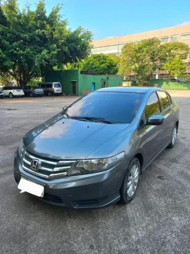 Honda City Sedan LX 1.5 Flex 16V 4P Aut. 2013