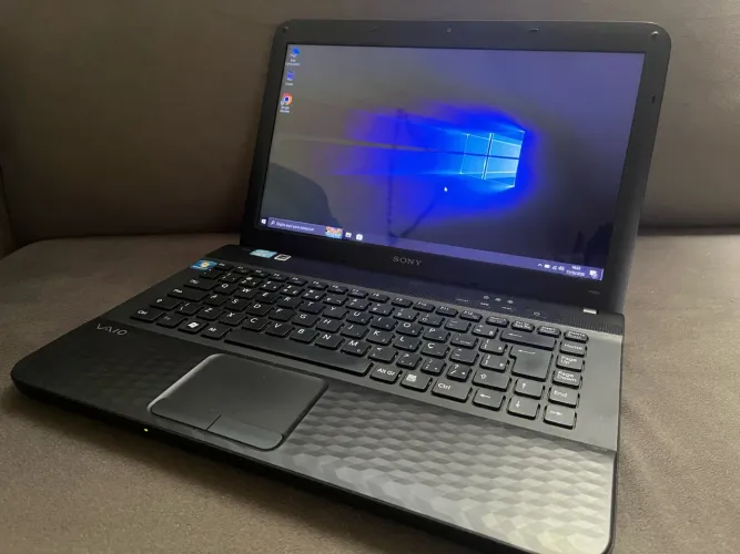 Sony Vaio Intel I3 | 4gb | 500Gb HDD | Win10 Formatado Bateria ok