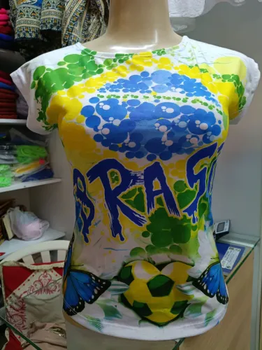 Blusas Femininas , ponta de estoque.