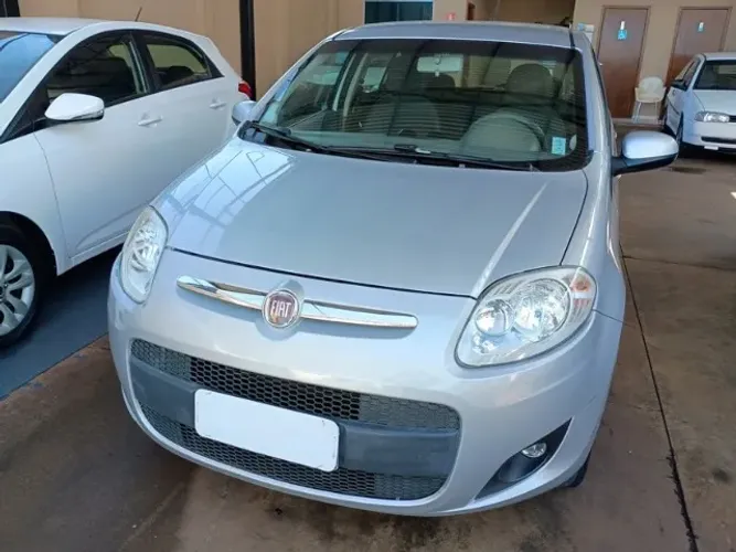 Fiat Palio Attractive 1.0 EVO Fire Flex 8V 5P 2013