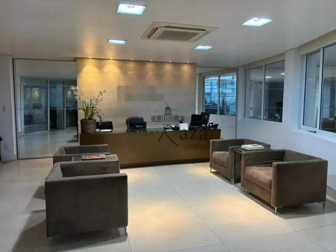 Galpão Comercial - Centro - 300m².