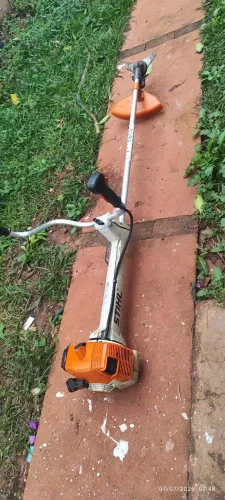 Roçadeira sthil FS 300