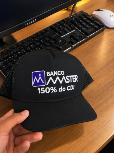 Vendo boné banco master 150% do CDI