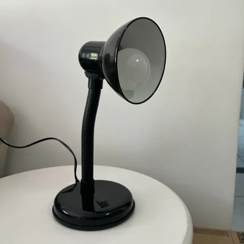 Luminária de Mesa Kian Lumi Flex
