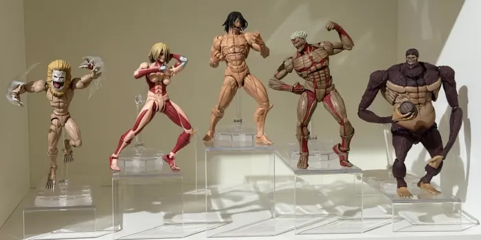 Coleção Todos 5 Revoltech Attack on Titan