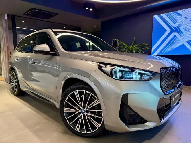 BMW IX1 Xdrive 30 M Sport (elétrico) 2026