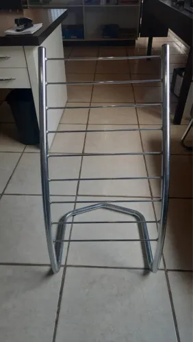 Porta revistas escritório