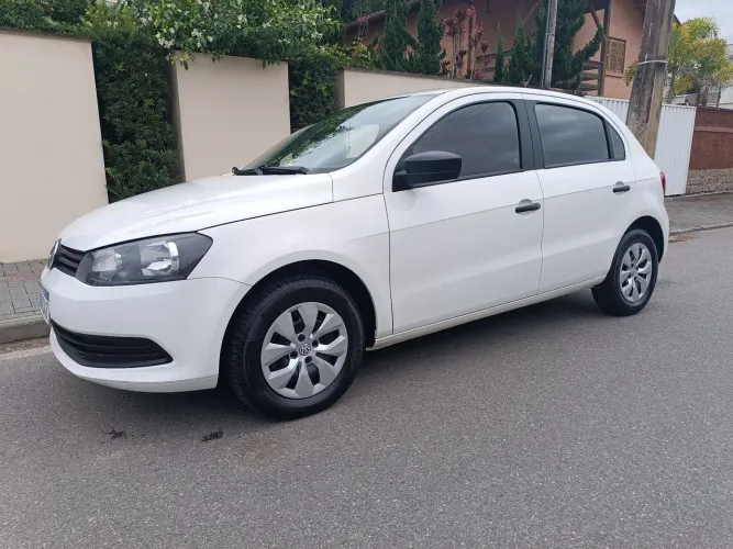 Volkswagen Gol Geração VI Trendline 1.6 8V Total Flex Mec. 4P 2016