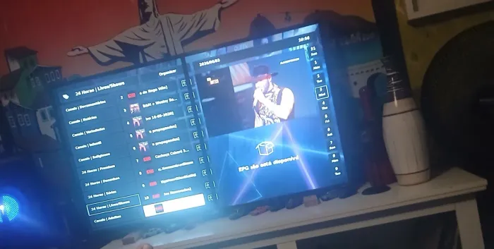 Tv smart AOC
