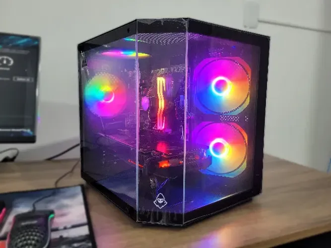 PC gamer Intel Core i3 Décima Geração placa de vídeo GTX 1060 6GB Gabinete Aquario Gamer W