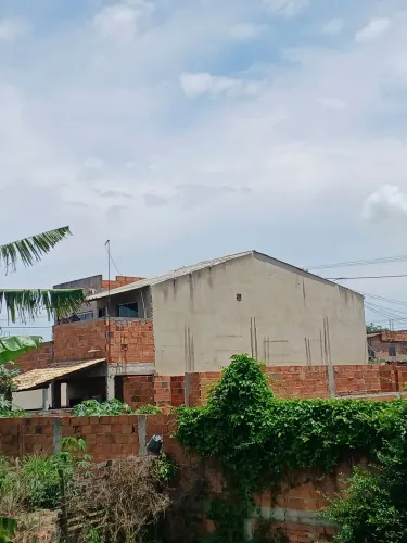 Vendo casa em nova goytacazes