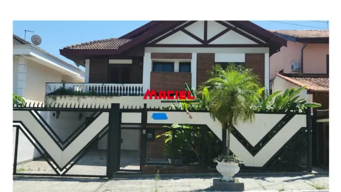 COND. PORTAL DA SERRA: 04 DORMS COM 02 SUÍTES, 04 VAGAS, PISCINA, ESPAÇO GOURMET!!!