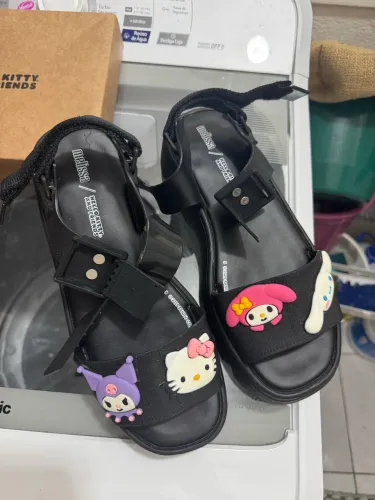 Sandália Melissa Hello Kitty