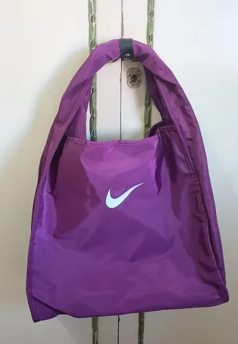Bolsa saco roxa