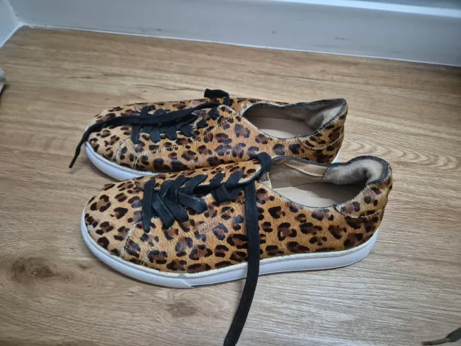 tenis anacapri oncinha tamanho 37