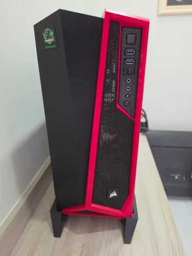 Gabinete Corsair