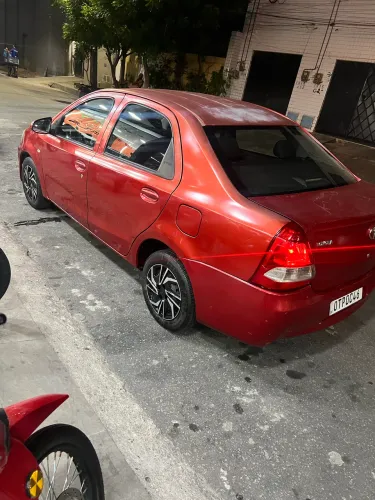 Toyota Etios X Sedan 1.5 Flex 16V 4P Mec. 2014