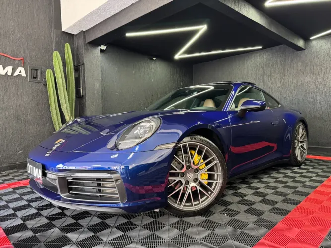 Porsche 911 Carrera T 3.0 370cv 2024