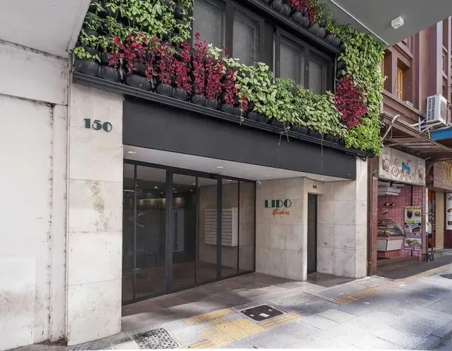 Studio Lido , um dormitório, suite, reformado, mobiliado ,por 199 mil