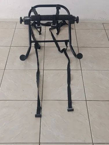 Suporte de bicicleta para porta-malas de carro (transbike)