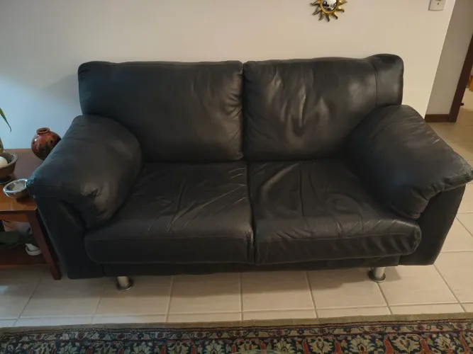 Sofá 2 lugares couro legítimo 