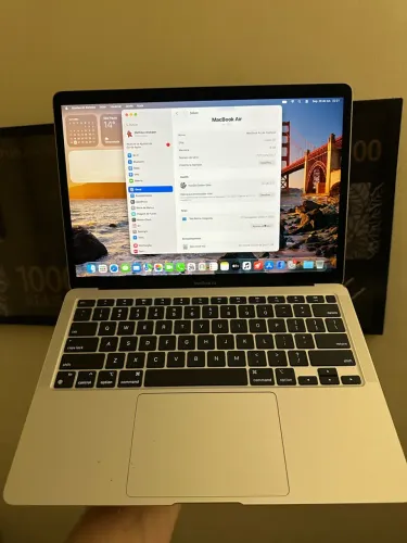 MacBook Air M1 2020 8GB 256SSD Silver