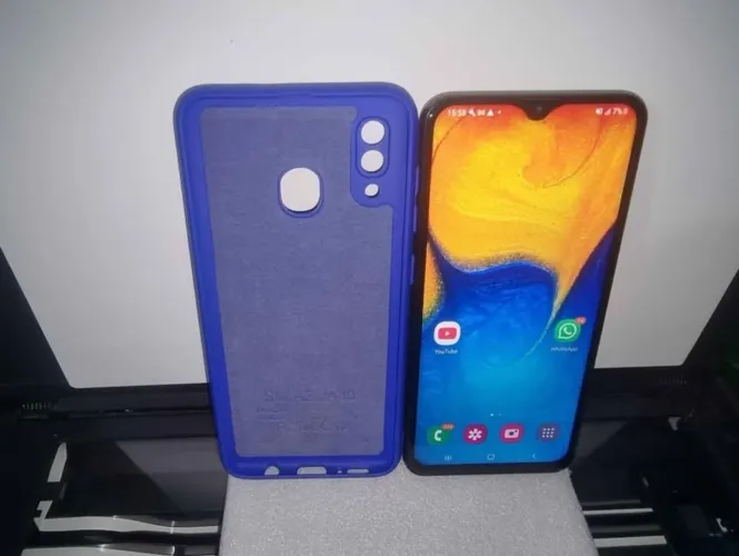 Smartphone Samsung A20 (32GB+3RAM) (Conservado)