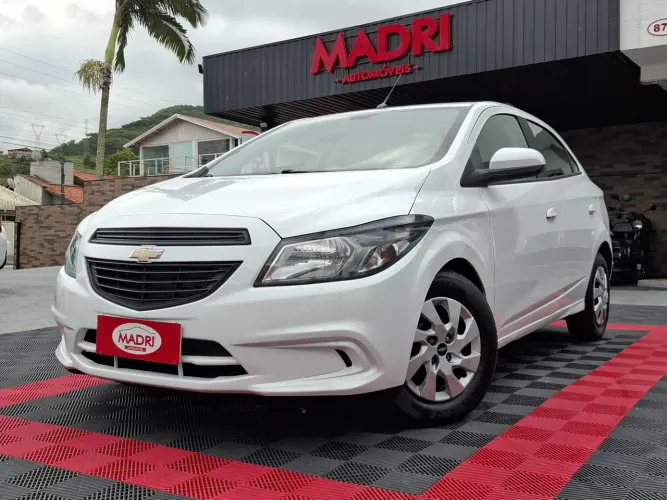 Chevrolet Onix JOY Hatch 1.0 8V Flex Mec. 4P 2019