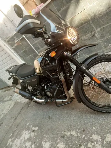 Royal Enfield - Hinalayan 411 ano 2022/2023