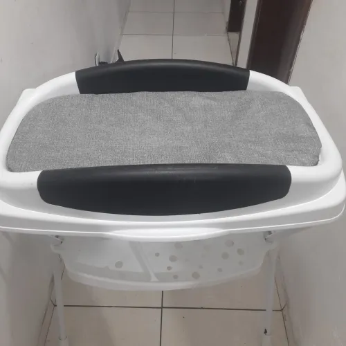 Banheira para bebê com pé